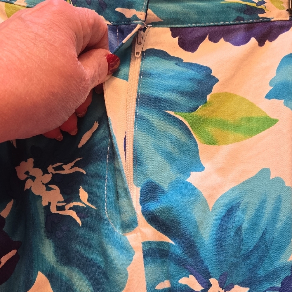 Floral Blue Bottoms - Picture 3 of 9